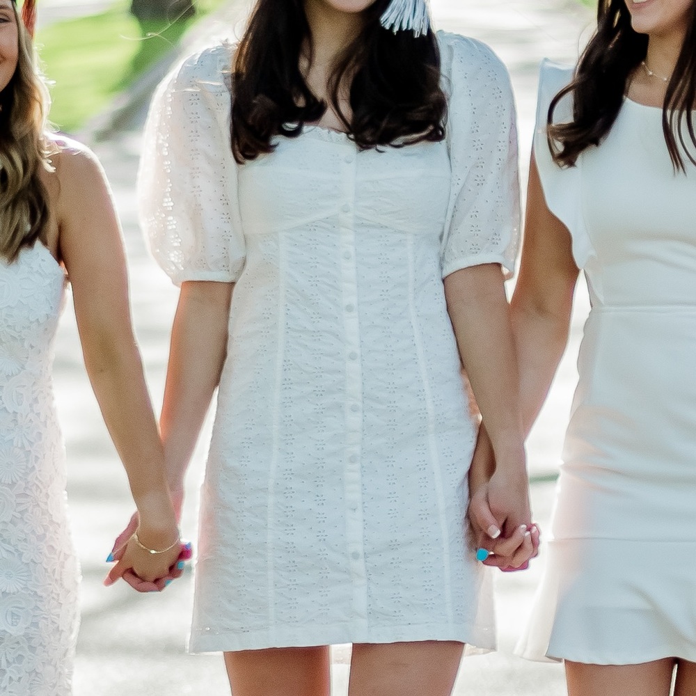 Gap eyelet dress